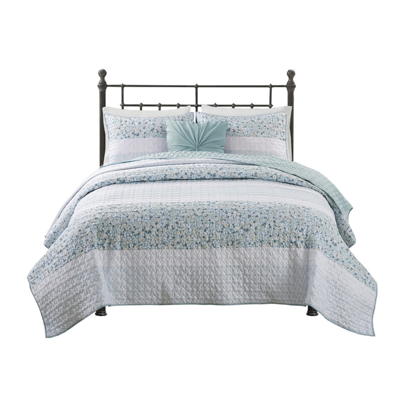 King Seersucker Quilt, 4-Piece w/ Throw Pillow - Image 10