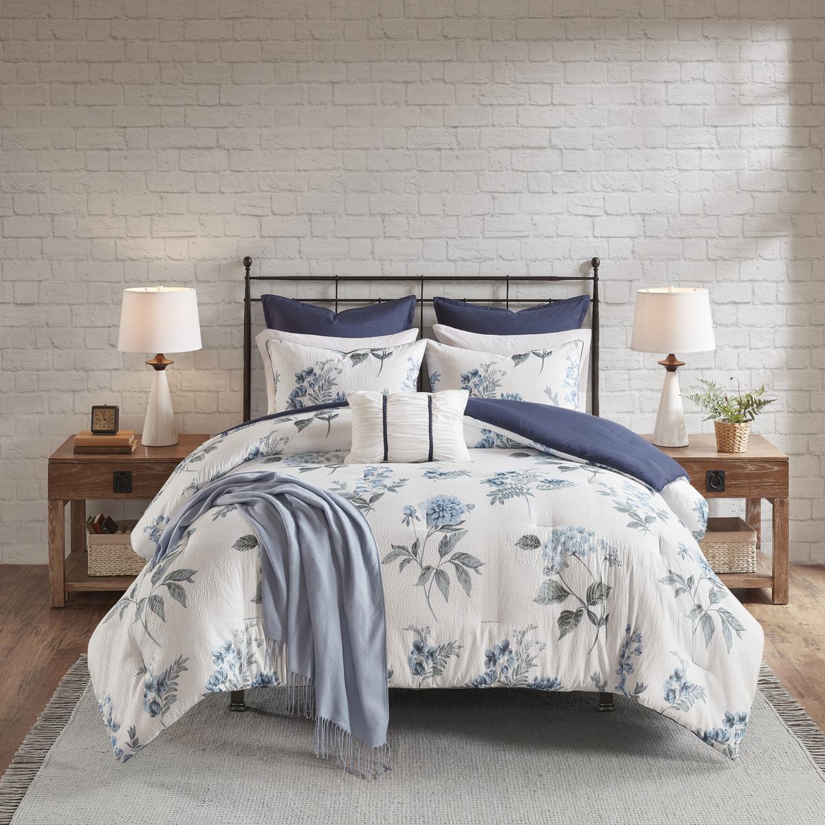34398612528973a827f38fb8ec2fcc7b Seersucker Comforter Set, 7 Piece w/ Blanket - Image 1