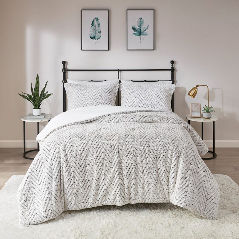 Down Alternative Comforter, Twin Plush Faux Fur - Image 2