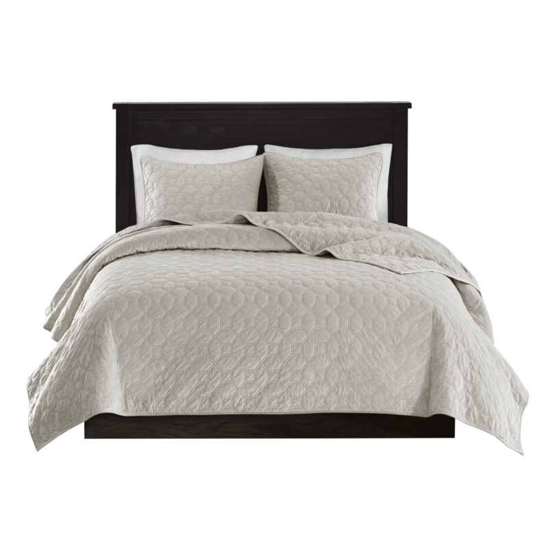 3 Piece Velvet Quilt Set, Ivory Full Queen - Image 9